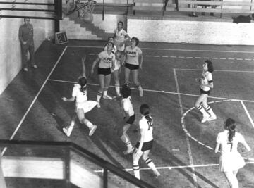 Las pioneras del baloncesto femenino en España