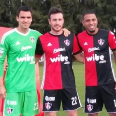 Atlas presentó a sus tres refuerzos para el Clausura 2018