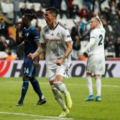 El gran "premio" a Roco por actuación en la Europa League