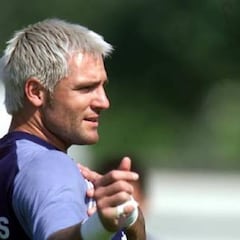 Guardiola se entera del grupo de WhatsApp de Barcelona 92: "Cañizares, no me has invitado tú"