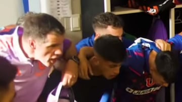 Clark sorprendió en la previa del Superclásico entre la U y Colo Colo con esta inédita escena: no se vio por TV