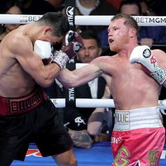 Eddie Hearn pone trabas para revancha entre Canelo Álvarez y Dmitry Bivol