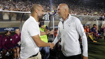 Guardiola saluda a Zidane.