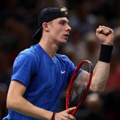 Shapovalov barre a Monfils y mete a Berrettini en el Masters
