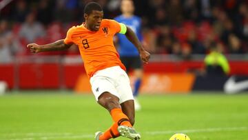 AMSTERDAM, NETHERLANDS - NOVEMBER 19: Georginio Wijnaldum of The Netherlands scores his team&#039;s third goal during the UEFA Euro 2020 Qualifier between The Netherlands and Estonia on November 19, 2019 in Amsterdam, Netherlands. (Photo by Dean Mouhtarop