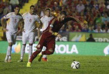 Sergio Ramos marca el 1-0 de penalti. 