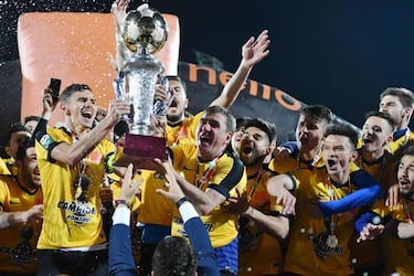 Hagi's Viitorul claim Romanian title but FCSB vow to appeal