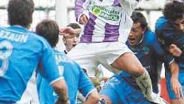 <b>OPTIMISTA. </b>Mario prefiere pensar en que aún pueden ascender.