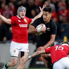 Un doblete de Ioane mantiene la hegemonía de los All Blacks