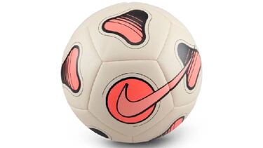 Nike, adidas, Puma... El Black Friday llega a Fútbol Emotion con descuentos de hasta el 70% en prendas de fútbol de las mejores marcas