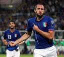 El extraño 'hat-trick' de Chiellini da otro triunfo a los italianos