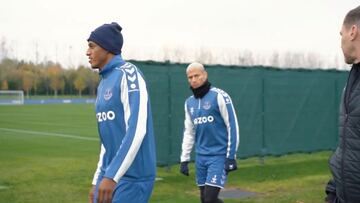 Yerry Mina regresa a práctica grupal con el Everte de Bénitez