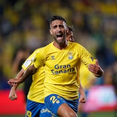 Pejiño monta la gran fiesta de Las Palmas