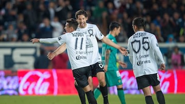 Pachuca le rinde homenaje al Chapecoense