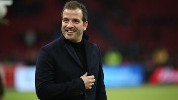 Van der Vaart teme por una buena noche de Luis Díaz ante Ajax