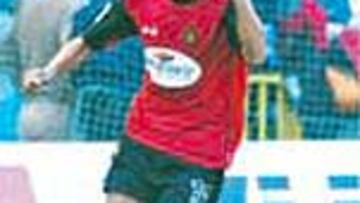 Arango celebra uno de los goles.