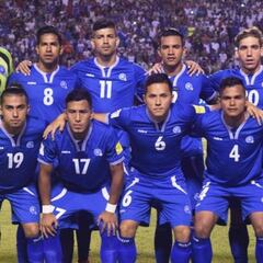 El Salvador se mide a México con racha de un año sin ganar