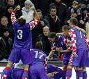Croacia acaricia el billete ante una defensa horrible