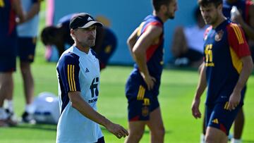 Luis Enrique durante el entrenamiento de esta mañana con la Selección.