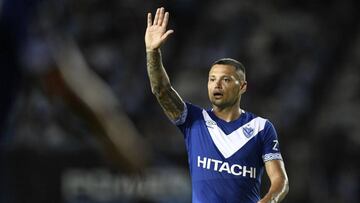 Zárate se disculpa con Vélez: "Siento que los defraude"