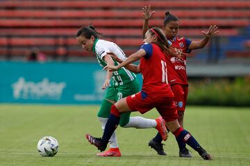 Partido de Liga Femenina entre Atlético Nacional y DIM-Formas Íntimas.