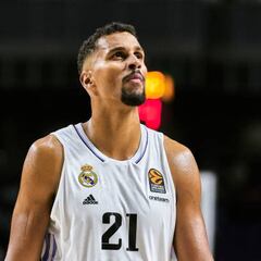 Cornelie: “Mi padre tiene 52 años, no puede correr y sigue jugando”