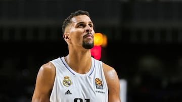 Petr Cornelie, una de las incorporaciones del Real Madrid esta temporada, se sincera sobre su fichaje y habla de una vida dedicada al baloncesto.