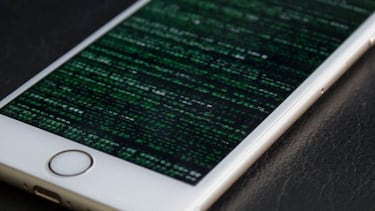 Podrían hackear tu iPhone mediante la amenaza Trident