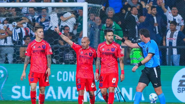 Zambrano no aprende: volvió a agredir a Aránguiz tal como hizo en la Copa América
