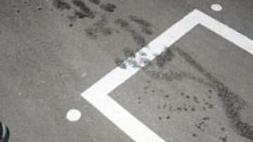 <b>LA PRUEBA. </b>La goma en el puesto de salida de Valentino Rossi.