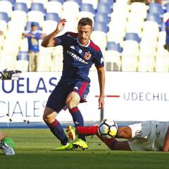 Ángelo Henríquez se lesiona y genera preocupación en la U