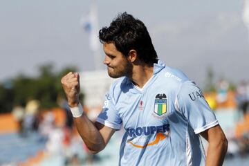 Clausura 2011: Sebastián Pinto (Chile), anotó un gol cada 90 minutos por O'Higgins. Marcó 13 goles.