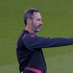 Vicente Moreno: "Estamos en sumar los tres puntos y soñar"