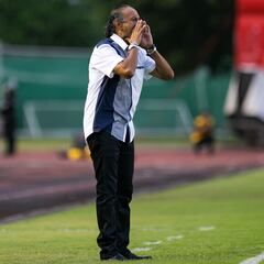 ¿Por qué es tendencia el #FueraPotro en redes sociales?