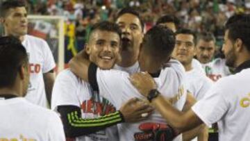 Jonathan dos Santos no sabe nada del entrenador colombiano.