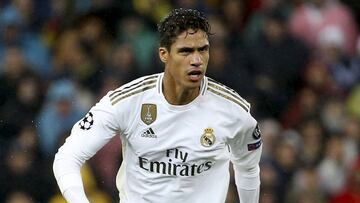 Varane: "Benzema est¨¢ ahora mismo en la cima de su juego"