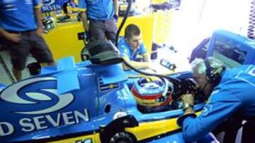 <B>"UN GITANO". </B>"Quiero ver a mis empleados en el techo del mundo. Cuando esto se cumpla, no sé qué sucederá. Vivo como un gitano. No tengo raíces ni ataduras y sí mucha presión y muy, muy pocos amigos", asegura el italiano.