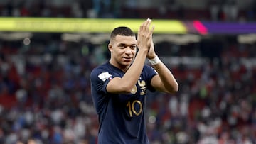 04/11/22 PARTIDO OCTAVOS DE FINAL 
DOHA MUNDIAL QATAR 2022 
FRANCIA - POLONIA 
ALEGRIA FIN DE PARTIDO MBAPPE 