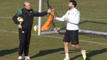 Pepe Mel y Jordi Figueras.