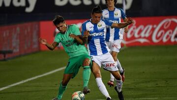 Uno de los agentes de Jonathan Silva desliza una oferta del Leeds