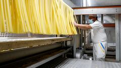 El precio de la pasta se ha disparado en Italia, a un ritmo que supera en más del doble la inflación del país en mayo. ¿Afectará esto a los consumidores estadounidenses?
