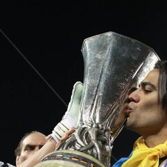 Nueve años de la primera Europa League de Falcao García