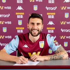 El Real Zaragoza negocia con Borja Bastón