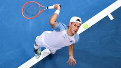 SYDNEY, AUSTRALIA - JANUARY 05: Diego Schwartzman of Argentina serves in his group D match against Hubert Hurkacz of Poland during the day five 2022 ATP Cup tie between Poland and Argentina at Qudos Bank Arena on January 05, 2022 in Sydney, Australia. (Ph