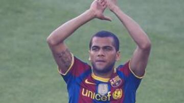 <b>AGRADECIDO. </b>Alves es feliz en Barcelona y está decidido a seguir.