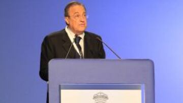 El presidente, en la Asamblea.