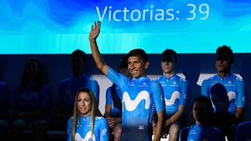 Team Movistar's Colombian cyclist Nairo Quintana waves during the presentation of Spain's Movistar Team 2019 on December 18, 2018 in Madrid. (Photo by OSCAR DEL POZO / AFP)