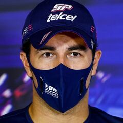 Red Bull decidirá entre Checo Pérez y Albon antes de Navidad