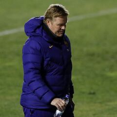 El problema 'central' de Koeman ante el PSG