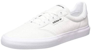Nike, Adidas, New Balance y m¨¢s: elegimos algunas de las zapatillas m¨¢s vendidas y mejor valoradas